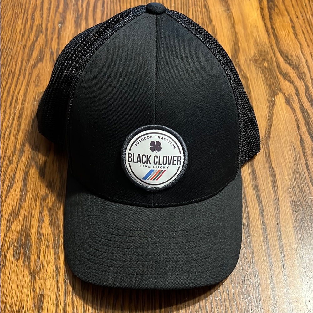 Men's Live Lucky Black Clover Hat